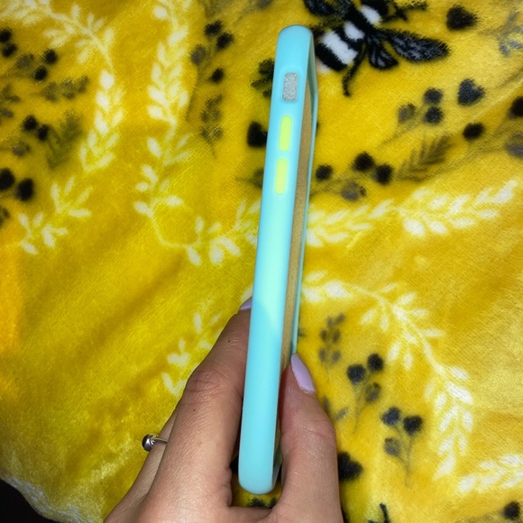 IPHONE SE CASE - Picture 4 of 6